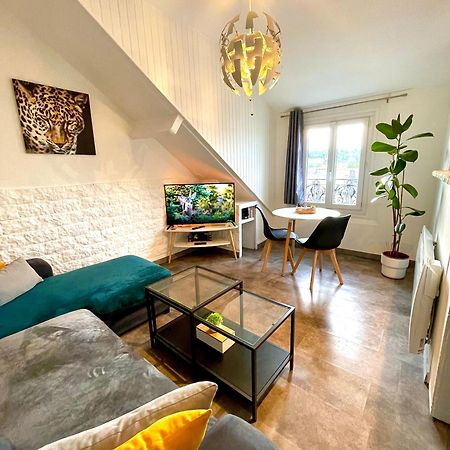 Superbe Appart Entier Au Pied De La Gare Rer, A 15 Min De Paris & Orly Жювизи-сюр-Орж Экстерьер фото